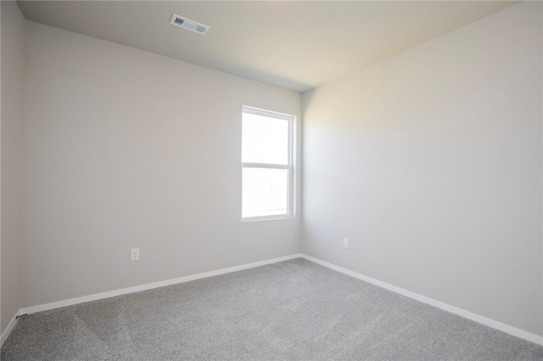 WALNUT HILL SUB PH IV-PEA RIDGE - Residential Lease