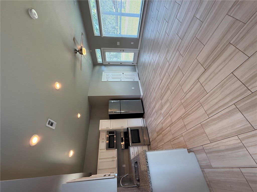 0 - Residential Lease