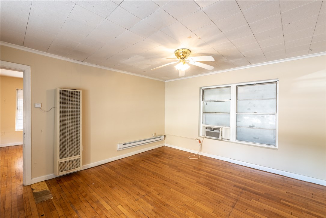 Reeds Sub - Residential Lease