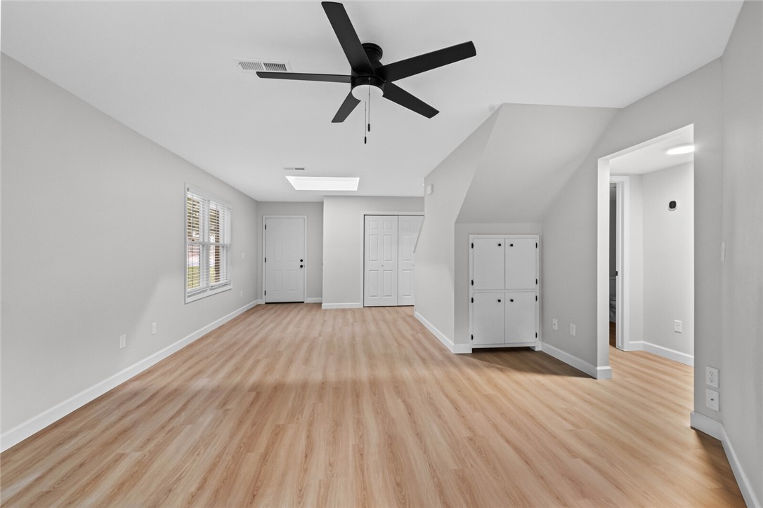 Royal Oaks Estates - Residential Lease