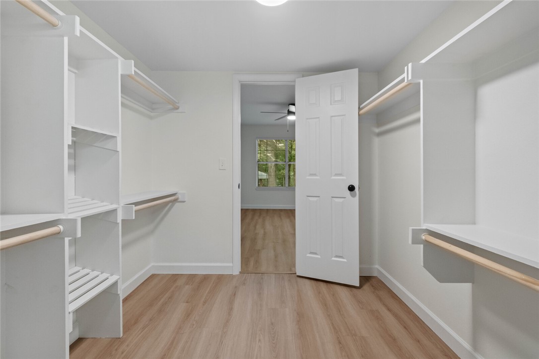 Royal Oaks Estates - Residential Lease