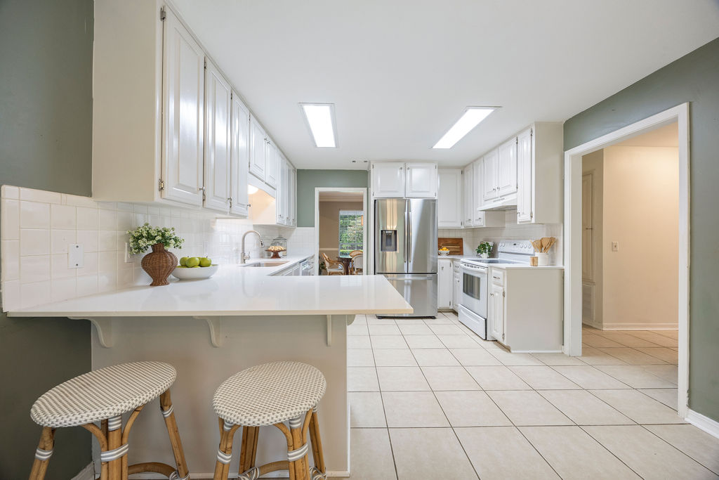 Royal Oaks Estates - Residential