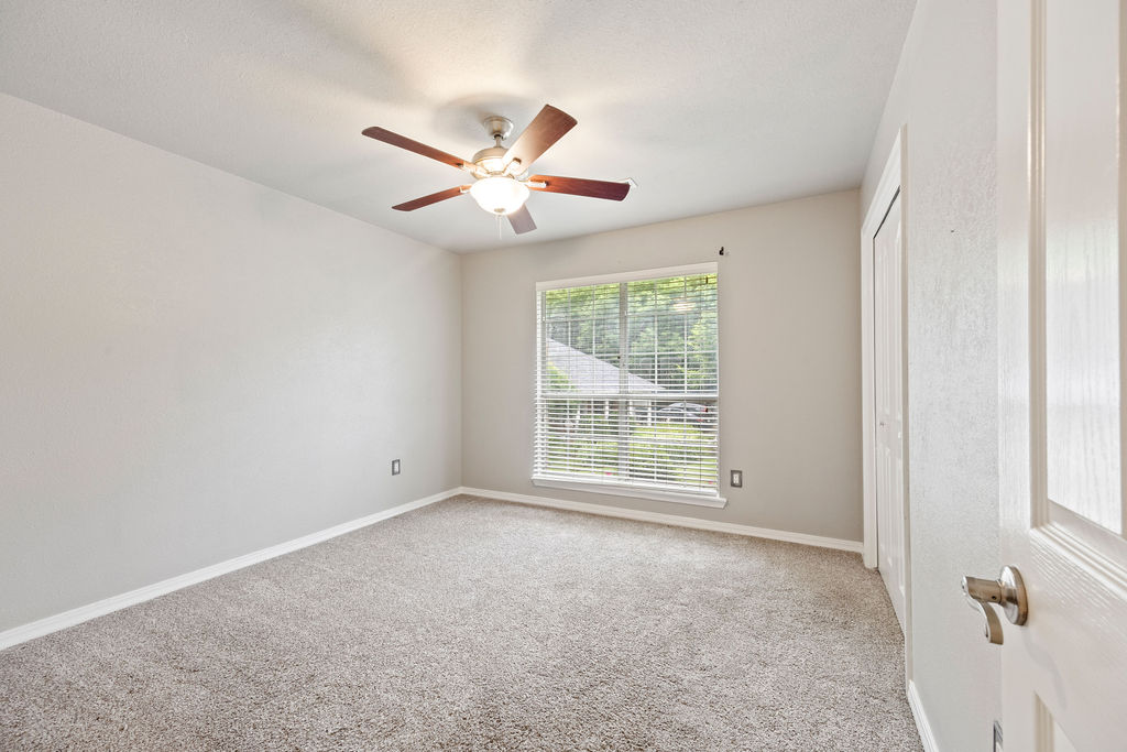 Royal Oaks Estates - Residential