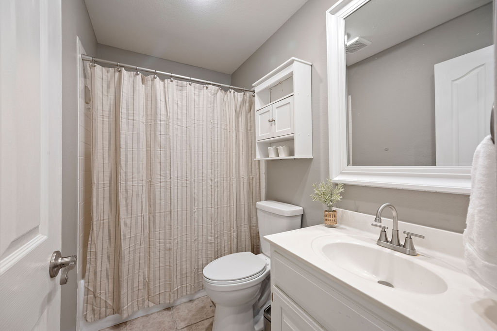 Royal Oaks Estates - Residential