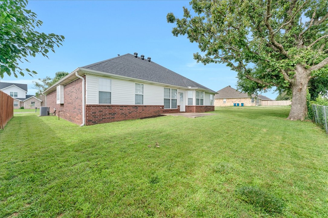 Blueberry Heights Bentonville - Residential
