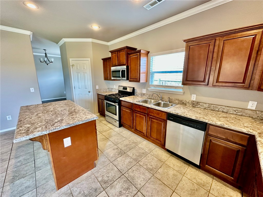 Legacy Heights Sub Ph I - Residential Lease