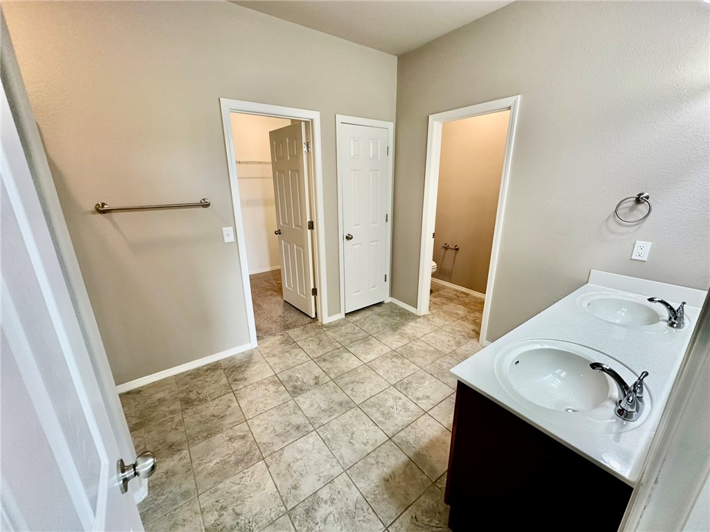 Legacy Heights Sub Ph I - Residential Lease