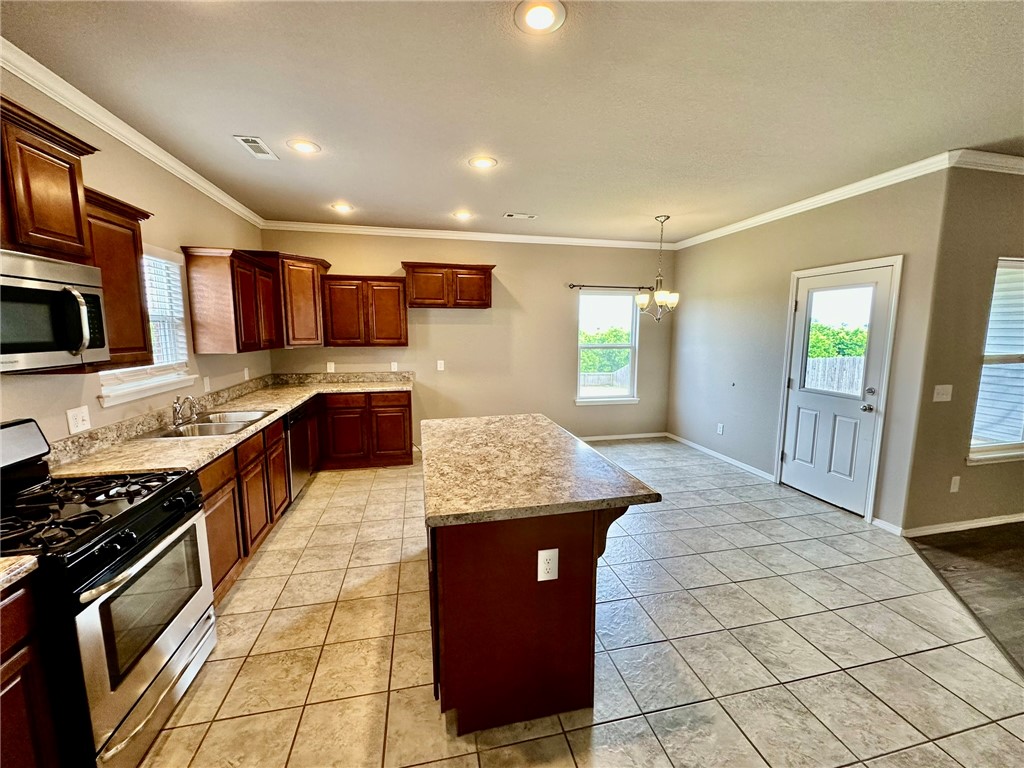 Legacy Heights Sub Ph I - Residential Lease