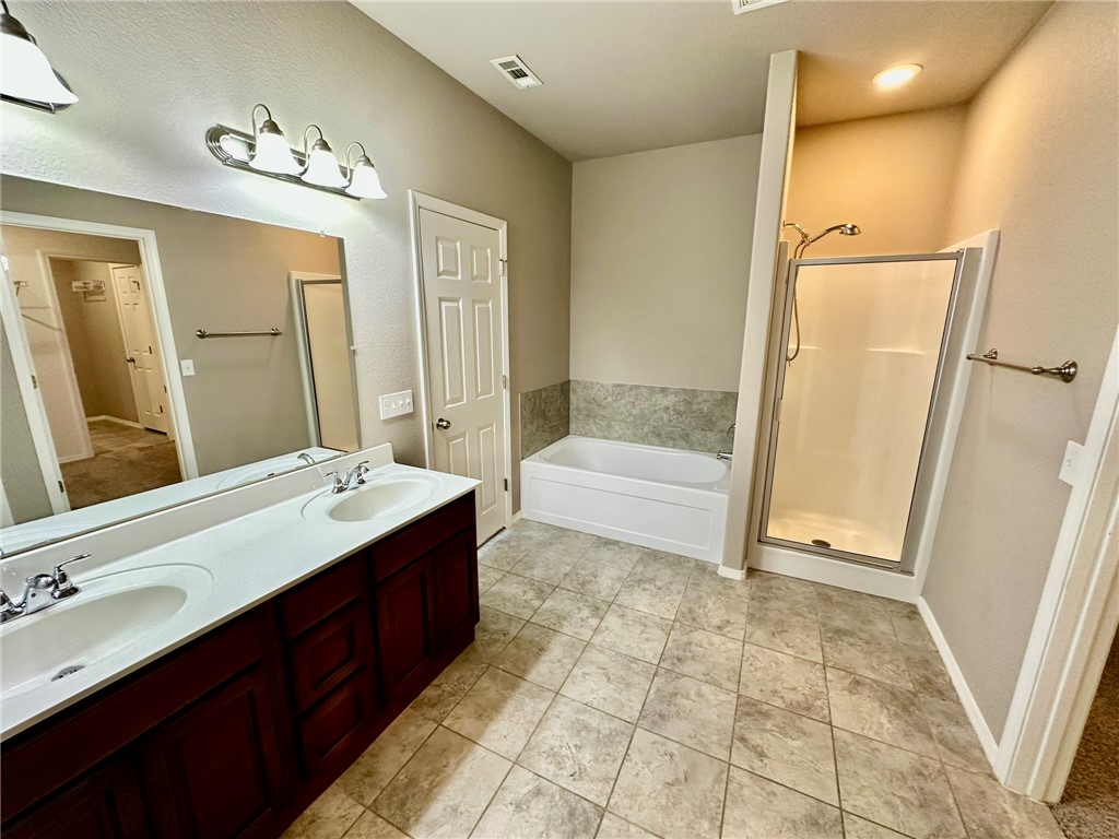 Legacy Heights Sub Ph I - Residential Lease