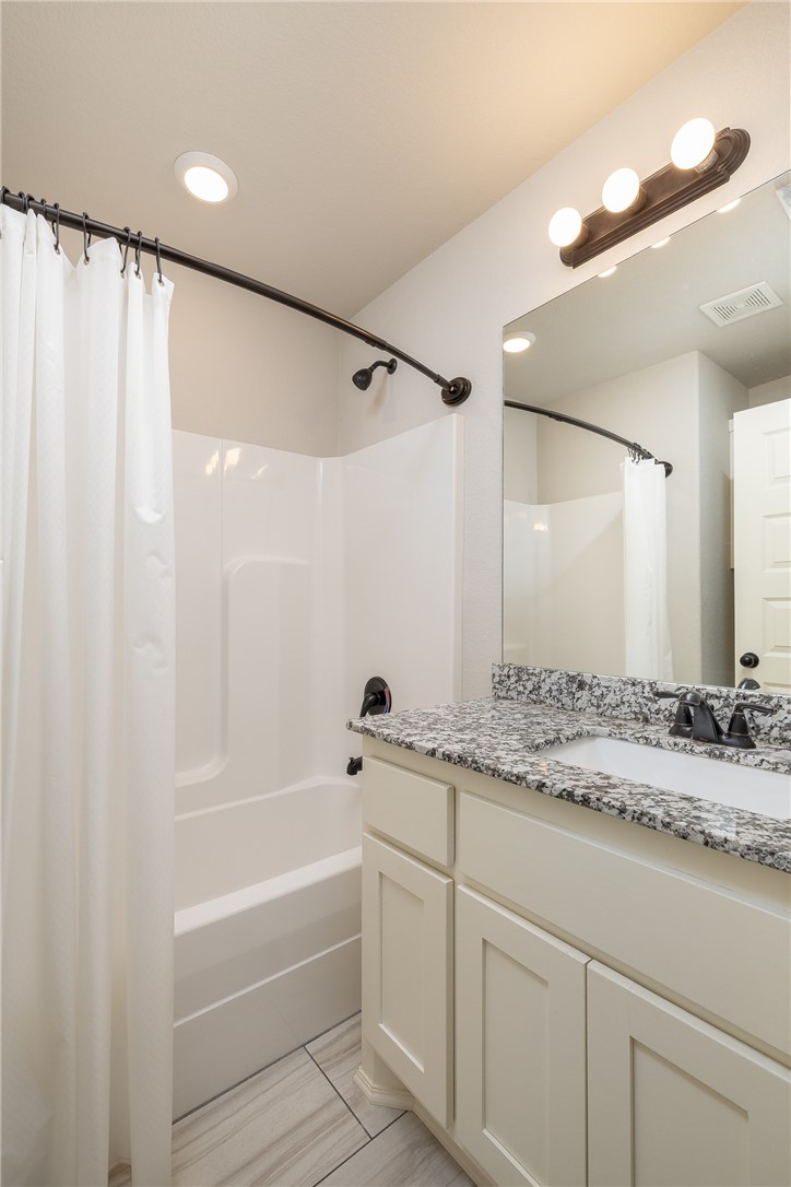 Bourbon Street Twnhms Hpr - Residential Lease