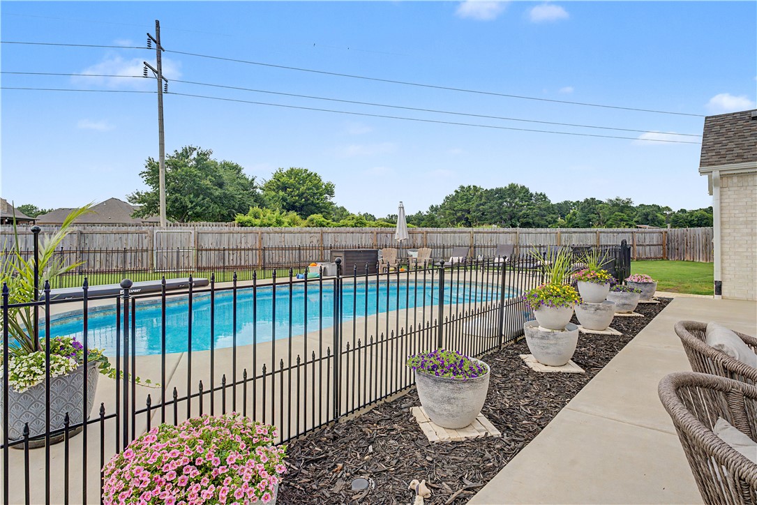 Goose Creek Village Ph Ii - Residential