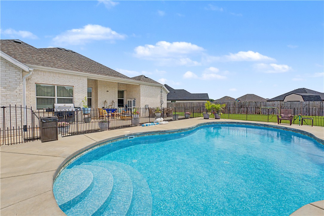 Goose Creek Village Ph Ii - Residential