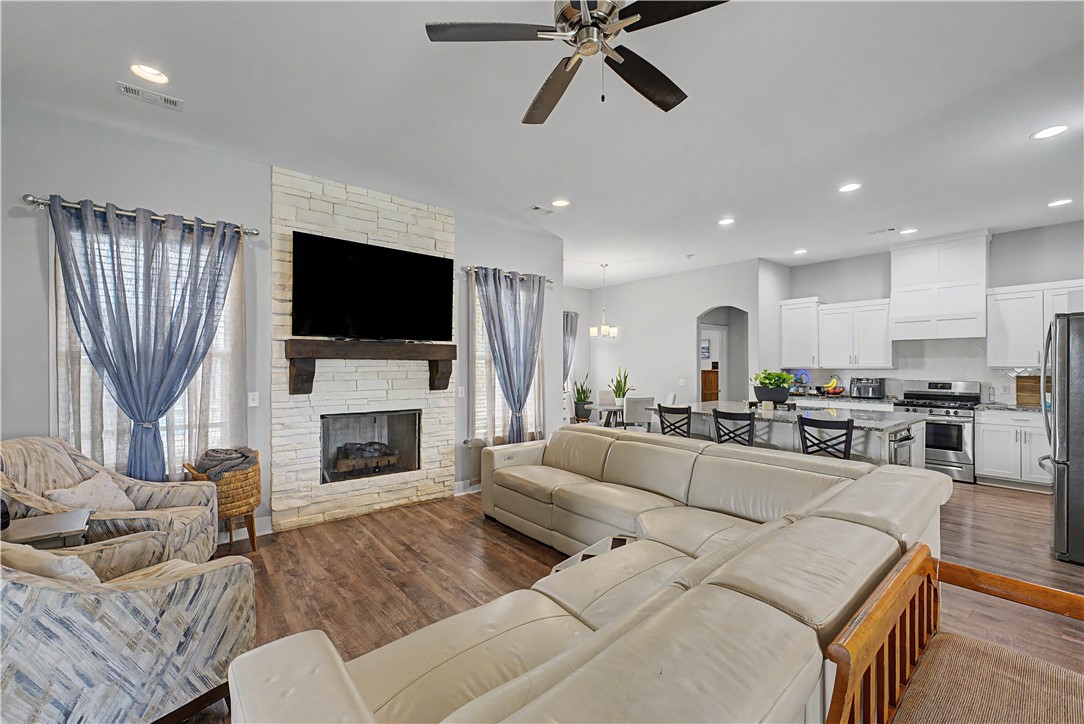 Goose Creek Village Ph Ii - Residential