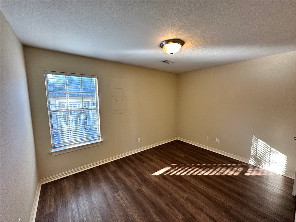 Hendrix Add - Residential Lease