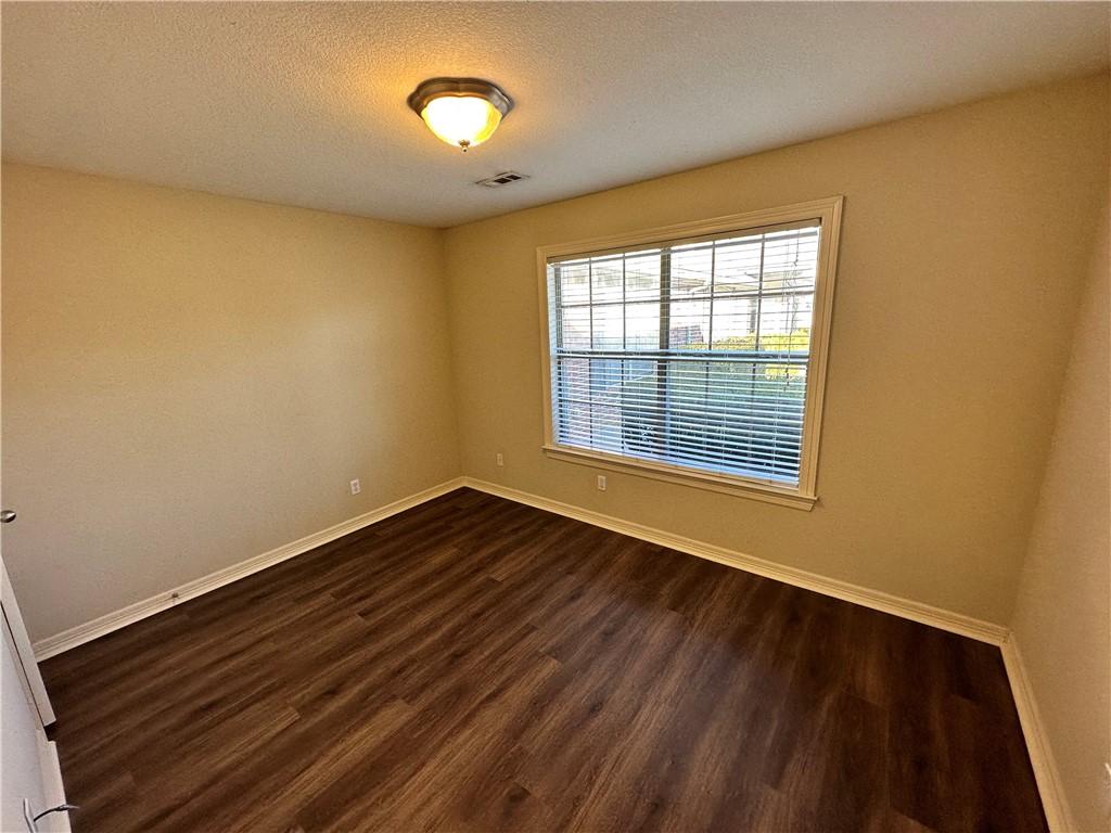 Hendrix Add - Residential Lease