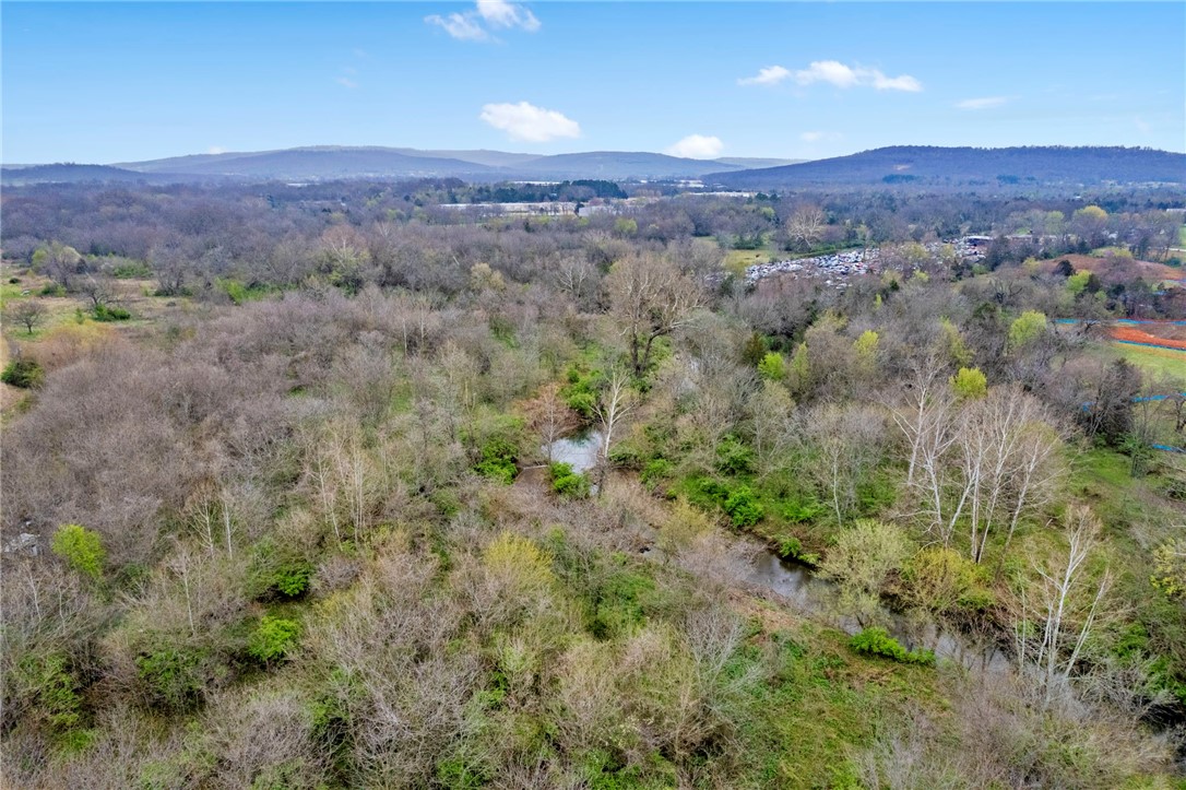 Fayetteville Outlots - Land