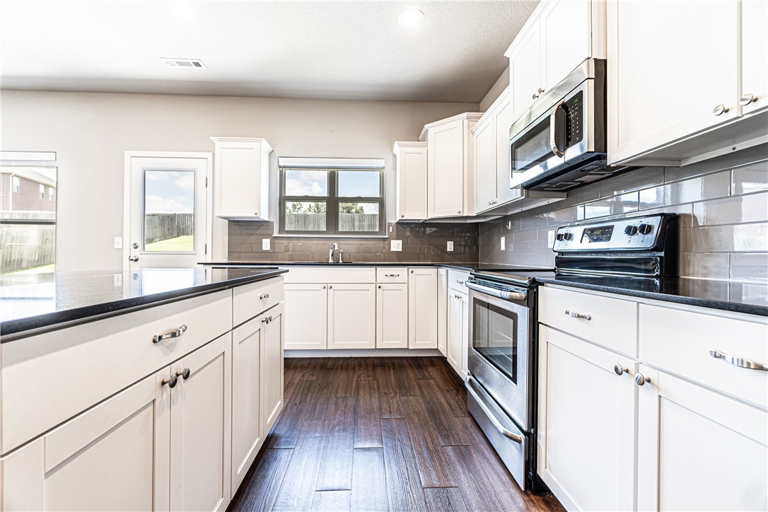 Lakewood Sub Ph Ii Lowell - Residential