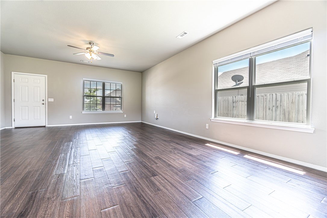 Lakewood Sub Ph Ii Lowell - Residential