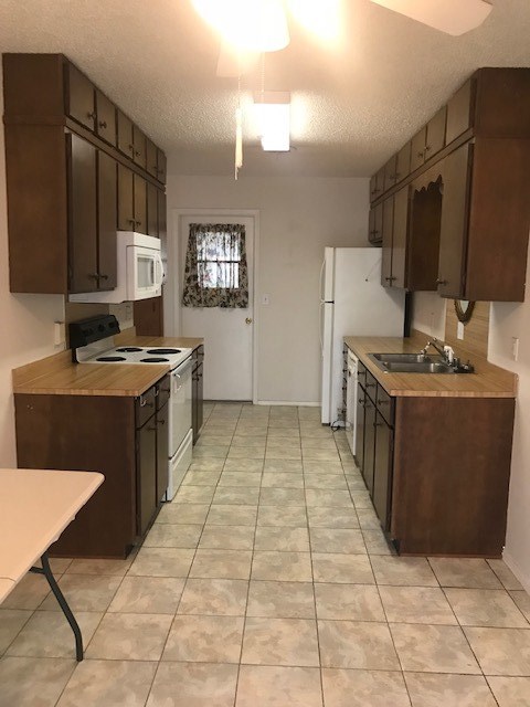Rolling Oaks - Residential Lease