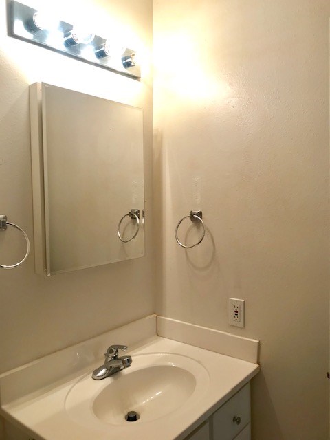 Rolling Oaks - Residential Lease