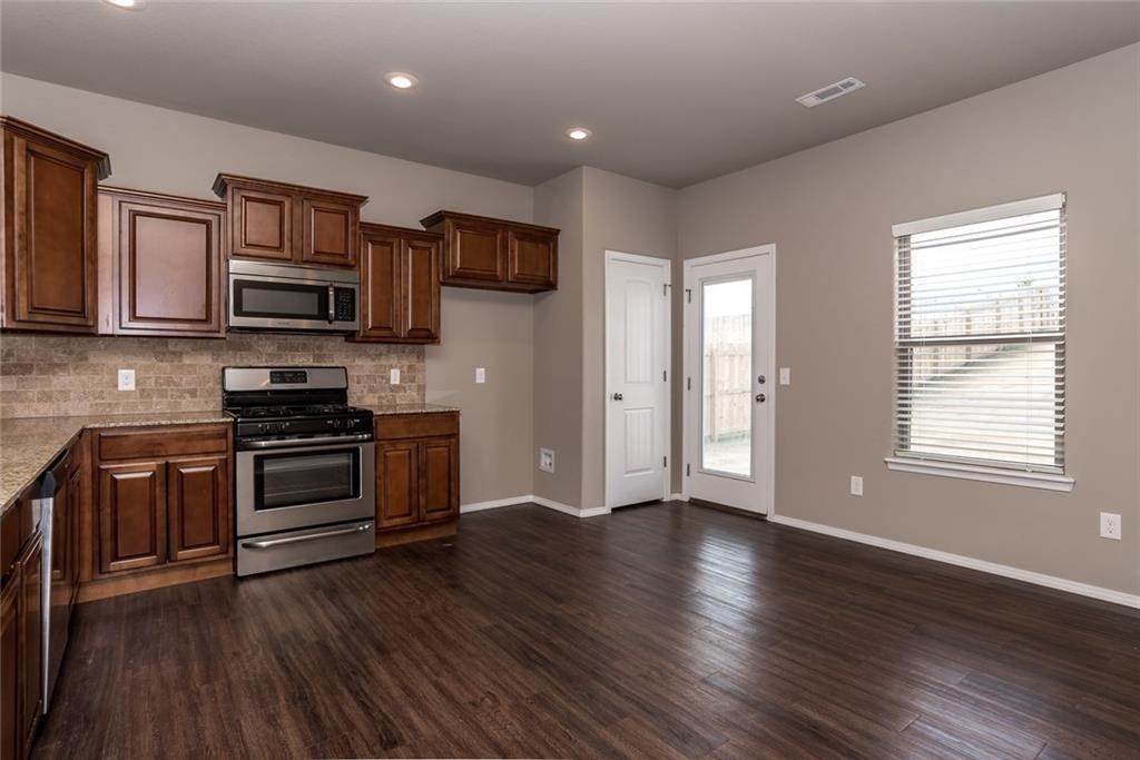 Lakewood Sub Ph II Lowell - Residential Lease