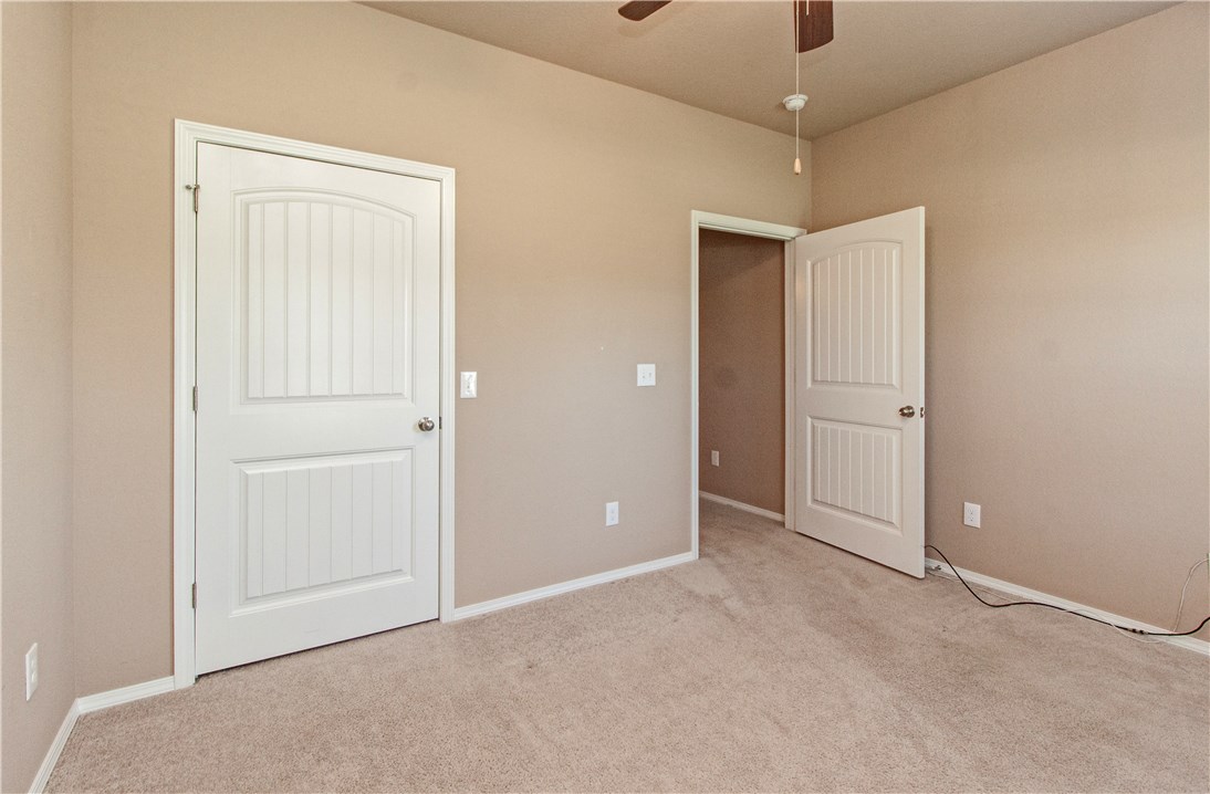 Lakewood Crossing Sub Ph 1 Rogers - Residential