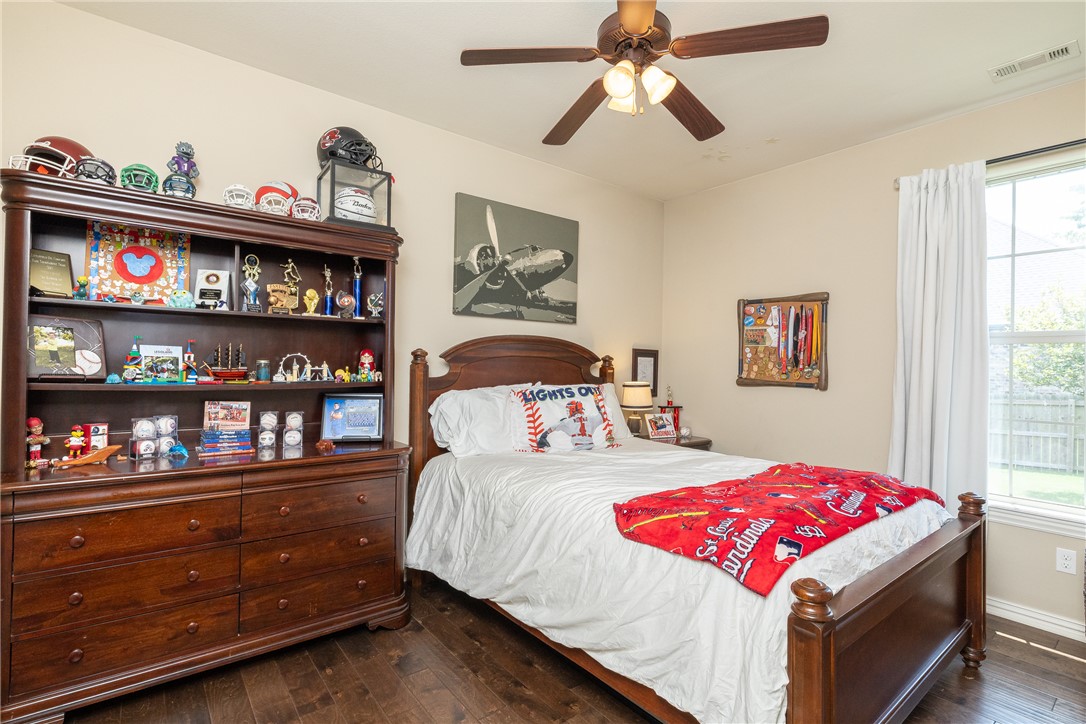 Waterford Estates At Hissom Ranch - Residential