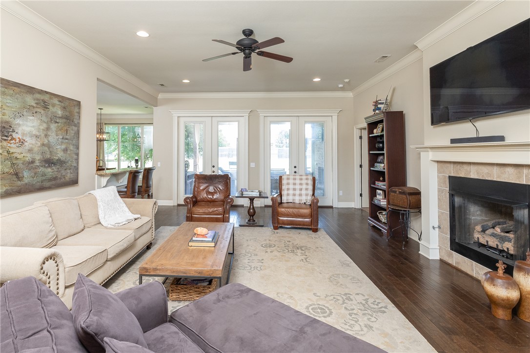 Waterford Estates At Hissom Ranch - Residential