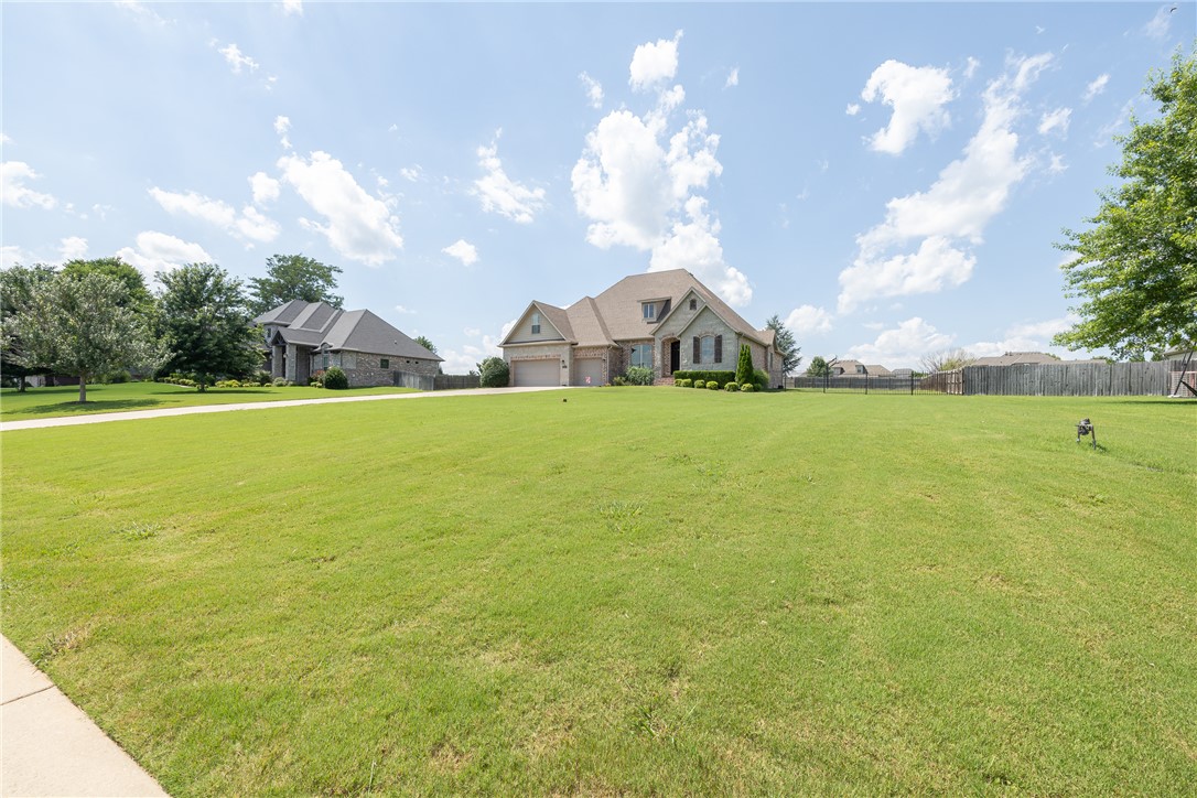 Waterford Estates At Hissom Ranch - Residential
