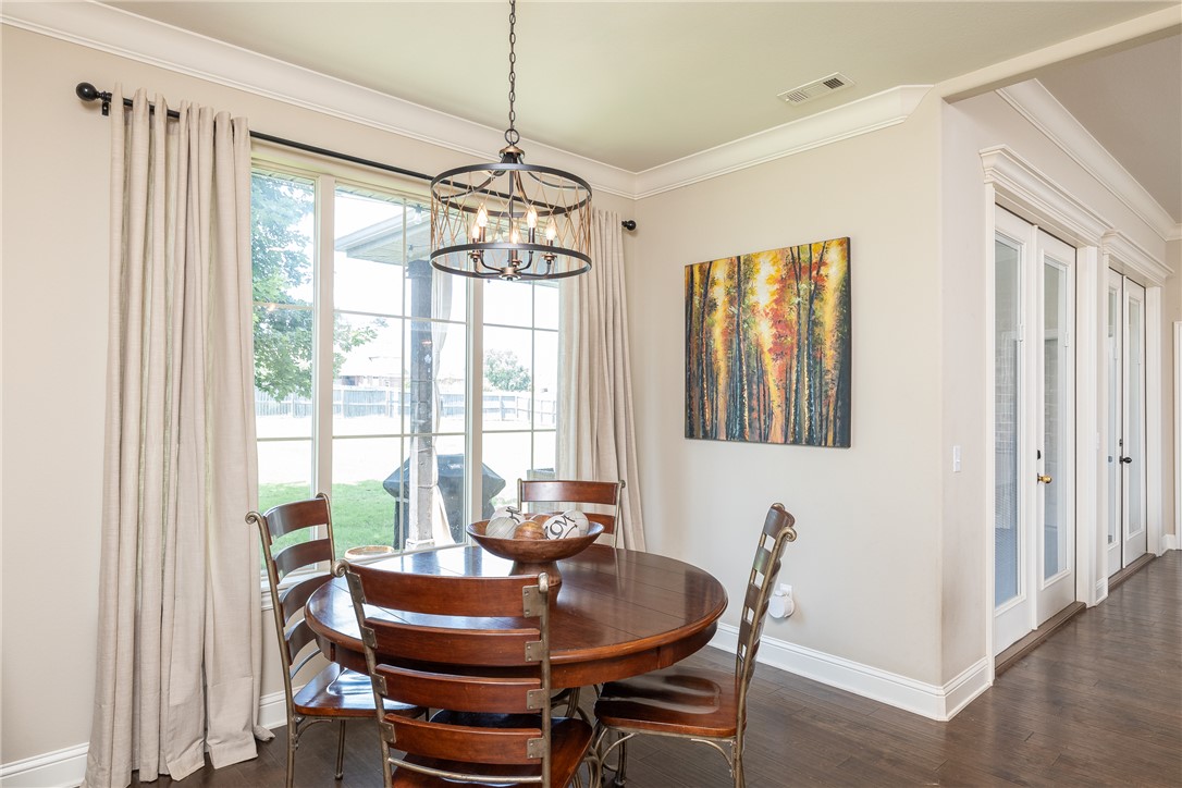 Waterford Estates At Hissom Ranch - Residential