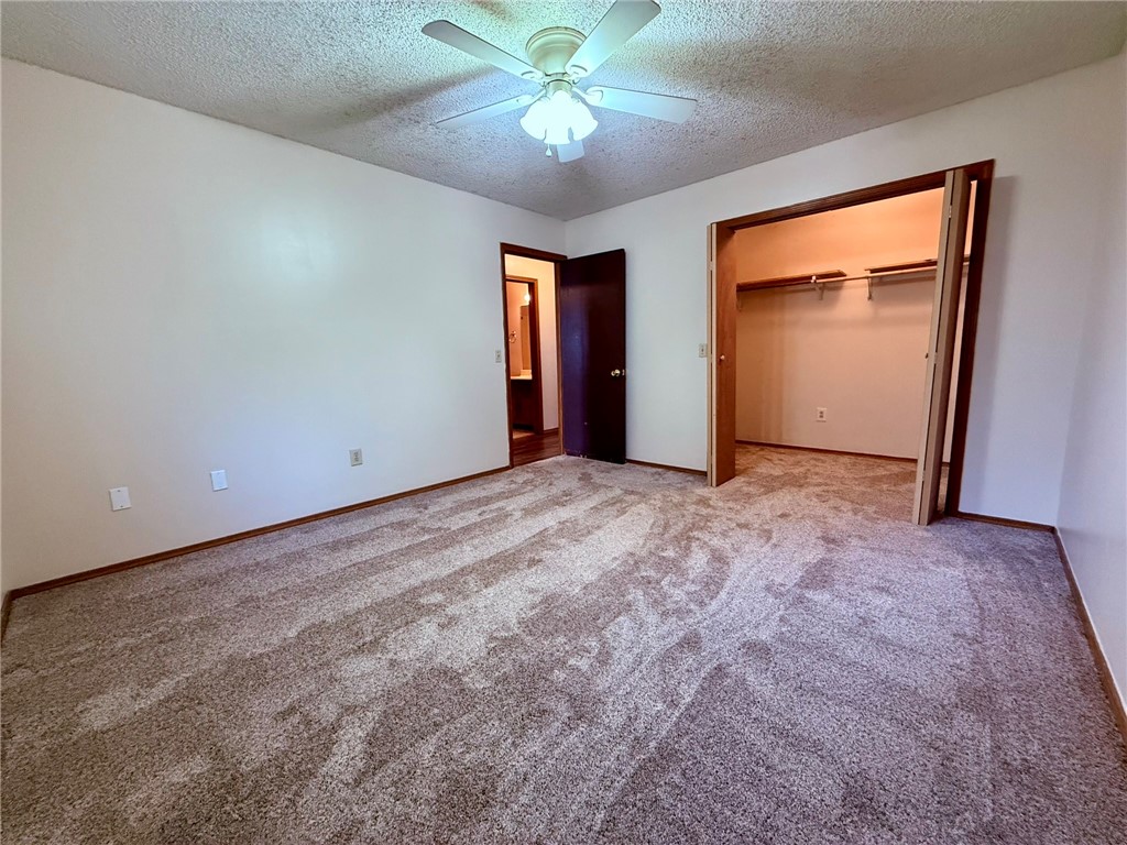 city - Residential Lease