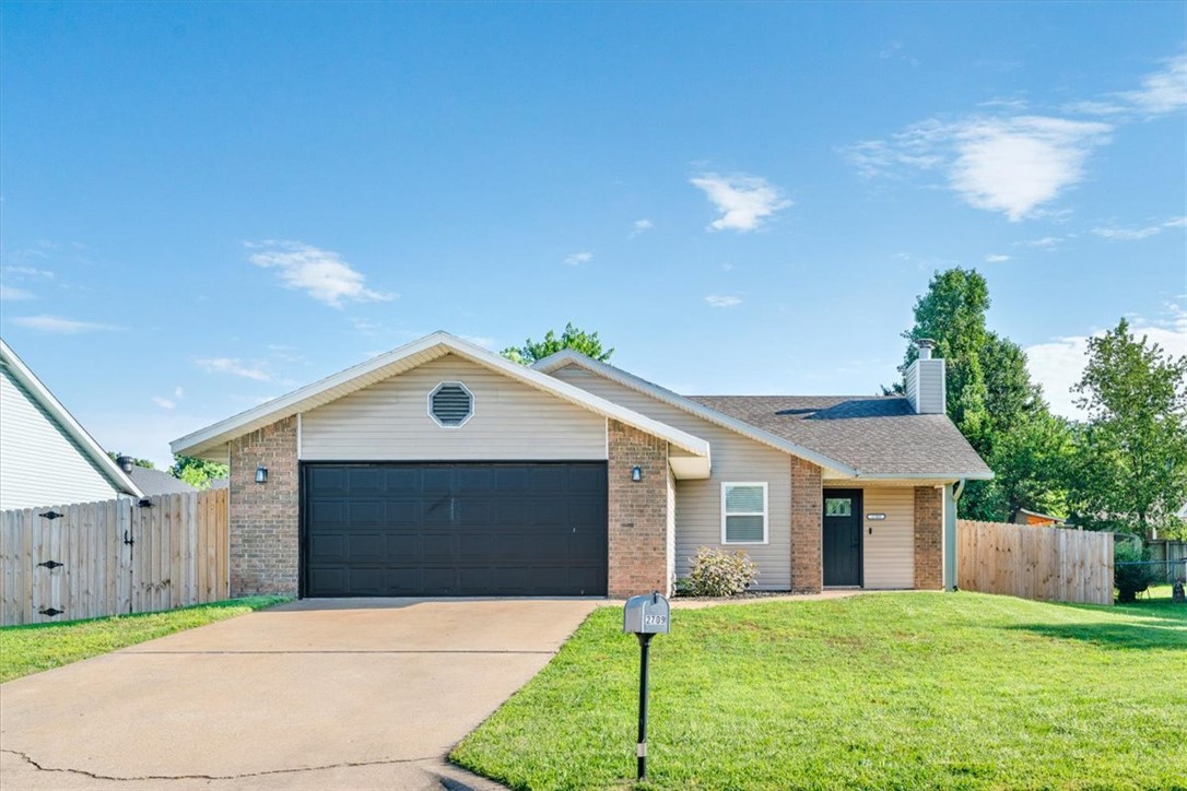 Pine Meadow Add Ph Iii Rogers - Residential