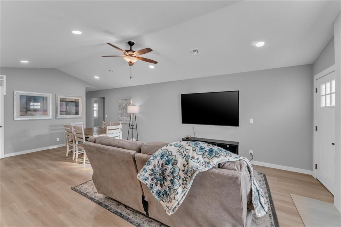Pine Meadow Add Ph Iii Rogers - Residential
