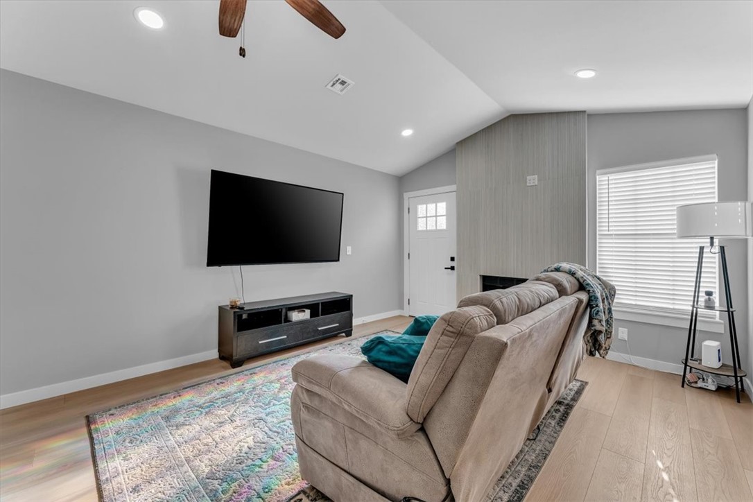 Pine Meadow Add Ph Iii Rogers - Residential