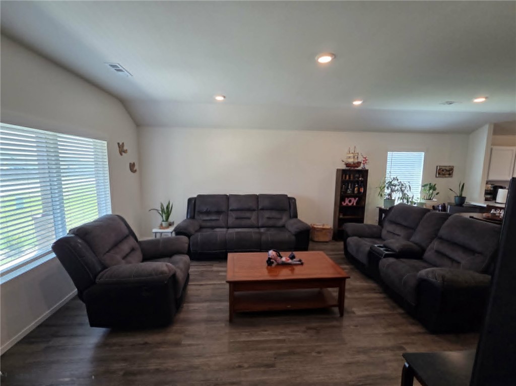 COTTAGES AT CLEAR CREEK - PHASE I - Residential