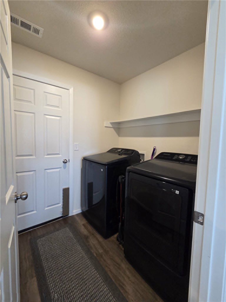 COTTAGES AT CLEAR CREEK - PHASE I - Residential