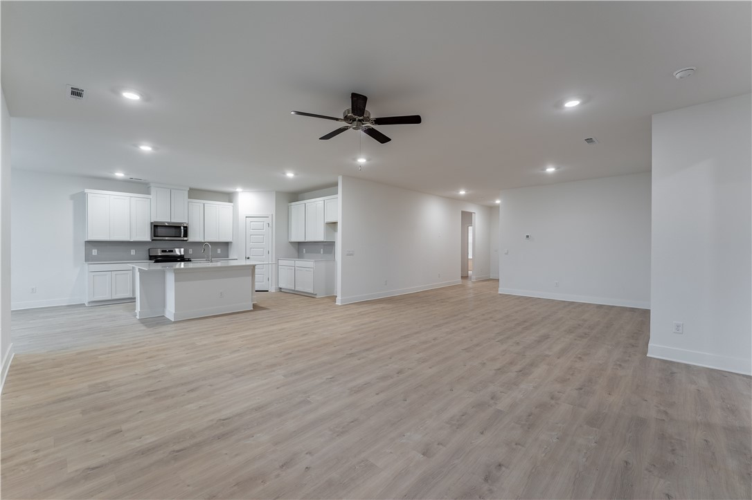 Sedona Rose - Residential Lease