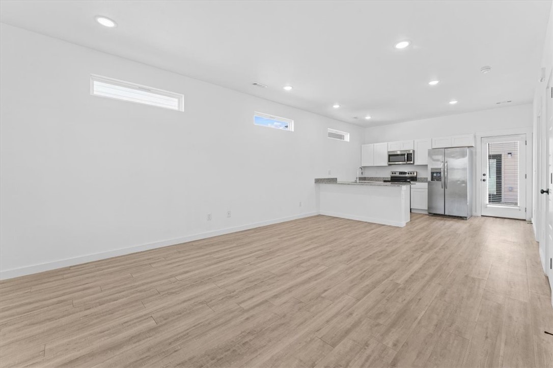 Featherston Village PH 1-CENTERTON - Residential Lease