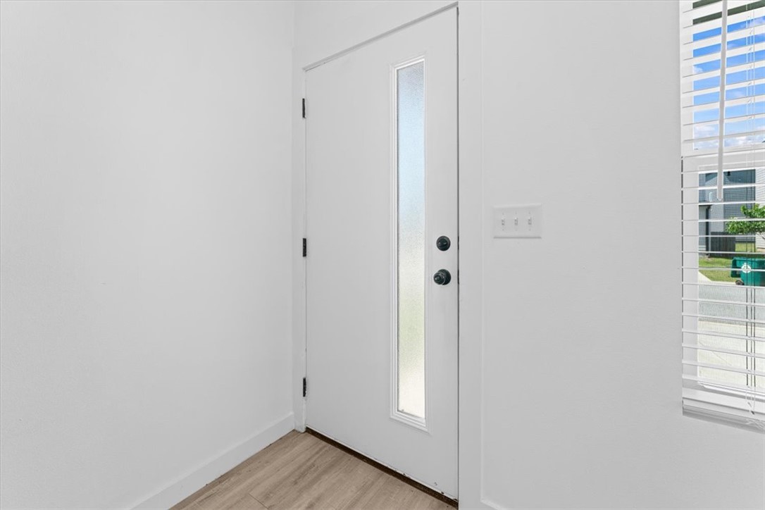 Featherston Village PH 1-CENTERTON - Residential Lease