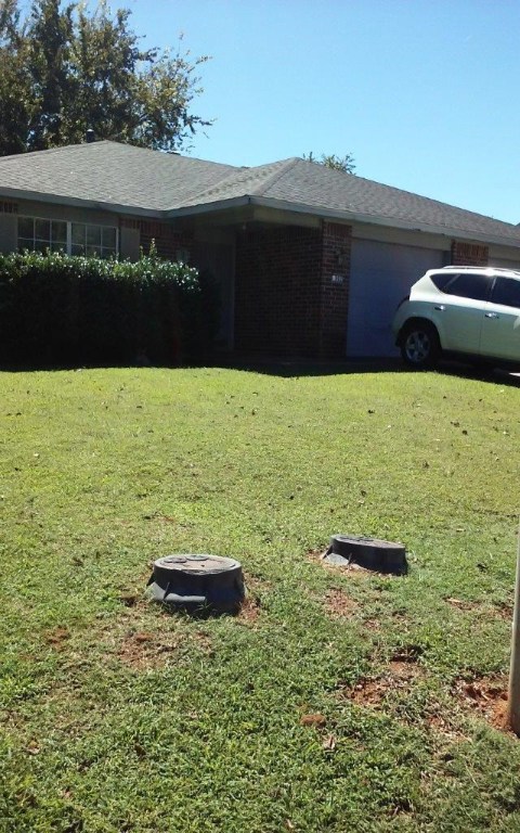 Well maintained 2 bedroom 2 bath duplex. Both sides are vacant. Great investment property or personal home. home is being sold "AS Is" and in good condition. You do not want to miss this!