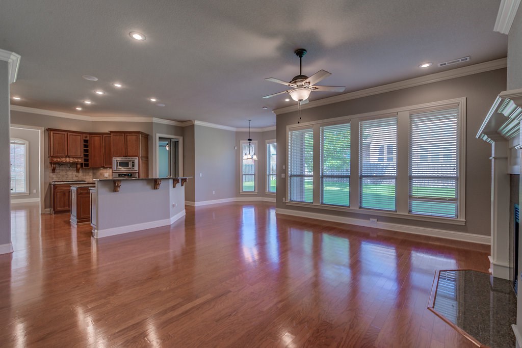 Peaks Ph III, The Rogers - Residential