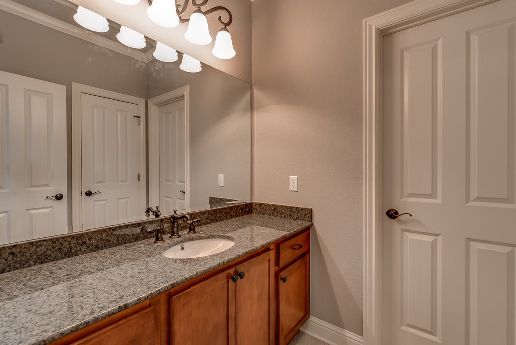 Peaks Ph III, The Rogers - Residential