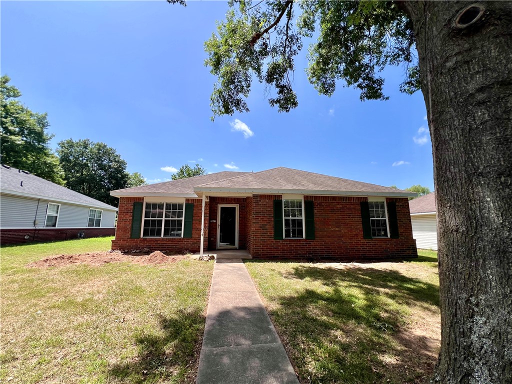 Heritage Village - Residential Lease