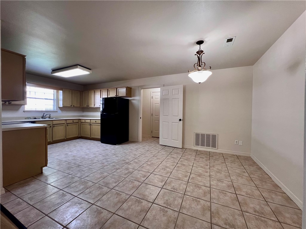 Heritage Village - Residential Lease