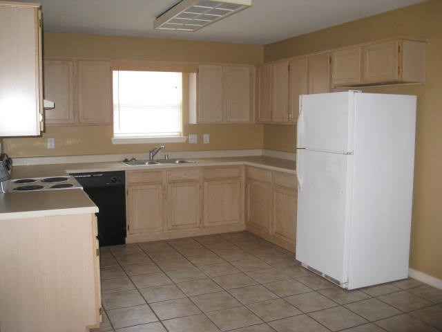 Heritage Village - Residential Lease