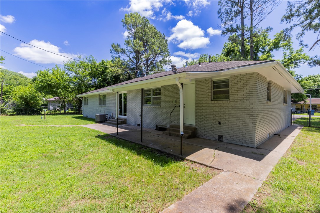 16-18-33-GENTRY - Residential