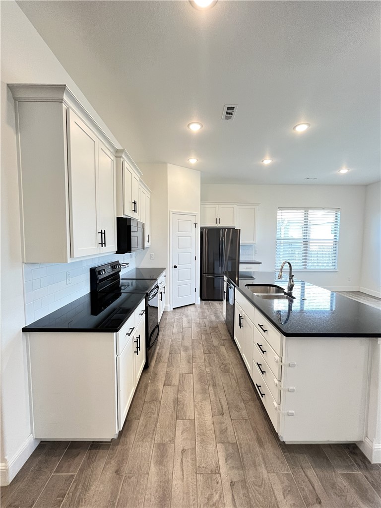 Prairie Brook - Residential Lease