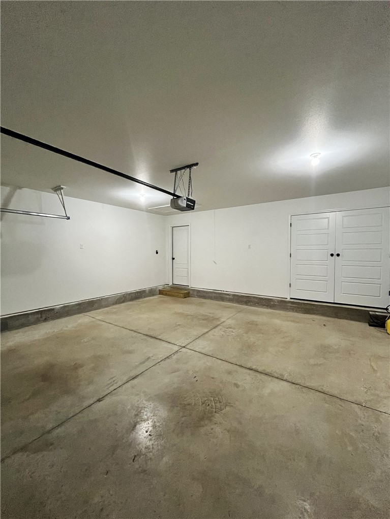 Prairie Brook - Residential Lease