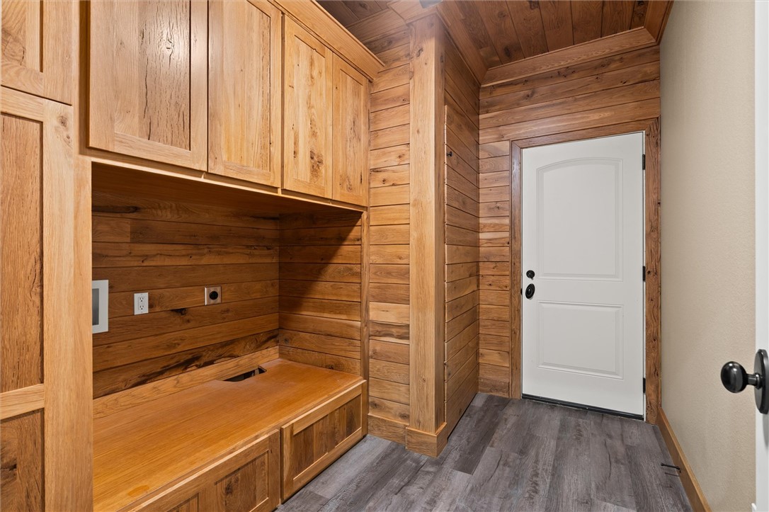 Thornbury Sub Ph Iii Springdale - Residential