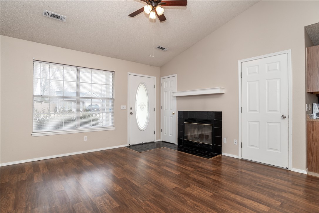 Brookhollow Park - Residential Lease